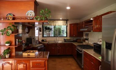 Venta casa Lomas de las Palmas en privada (R)
