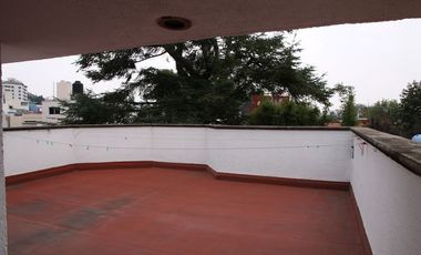 Venta casa Lomas de las Palmas en privada (R)