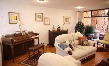 Venta casa Lomas de las Palmas en privada (R)