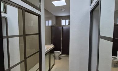 Casa en Venta y Renta en Campeche en Privada Residencial Lomas de las Flores 2