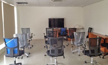 Oficina en Venta en Av. LAS CONDES/ Quinchamali