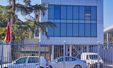 Oficina en Venta en Av. LAS CONDES/ Quinchamali
