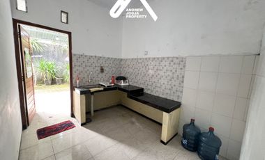 Sewa Rumah Purwomartani Utara Pasar Sidorejo 3 Kamar Tidur