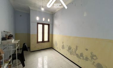 Sewa Rumah Purwomartani Utara Pasar Sidorejo 3 Kamar Tidur