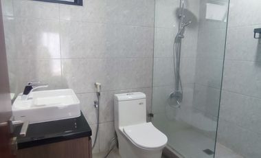 Apartemen kondominium golf karawaci full furnished dekat UPH