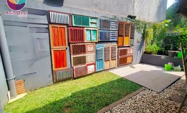 Disewakan rumah 2 lantai rapi siap huni di citra grand
