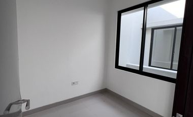 rumah pik disewakan unfurnish 2kt under 30jt/thn