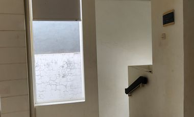 Disewakan rumah semi furnish royal residence, Surabaya barat