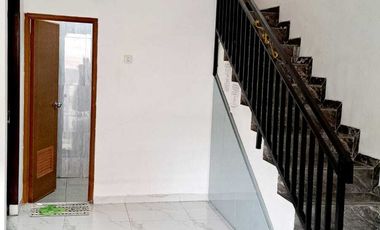 Disewa rumah baru Pondok kelapa Jakarta timur