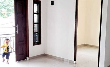 Disewa rumah baru Pondok kelapa Jakarta timur