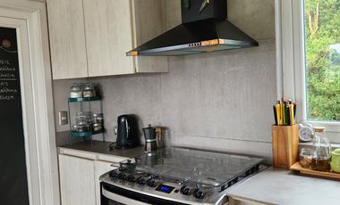 HERMOSA CASA  CON BOSQUE  EN FRUTILLAR