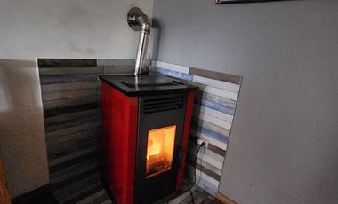 HERMOSA CASA  CON BOSQUE  EN FRUTILLAR