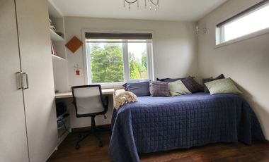 HERMOSA CASA  CON BOSQUE  EN FRUTILLAR