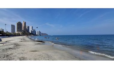 Apartamento en Rodadero Centro – Rentas por Días Vista al Mar