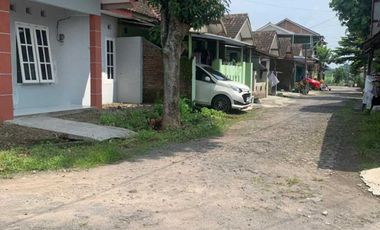 Dijual Rumah Minimalis Super Strategis di Nanasan Colomadu Luas 97m2!