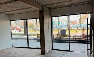 Local Comercial en Arriendo en Las Condes - Rosario Rosales