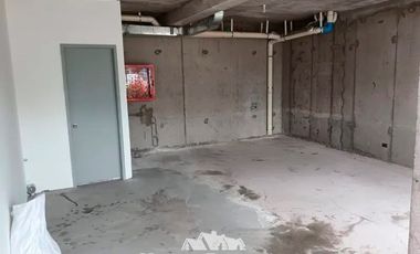 Local Comercial en Arriendo en Avda Las Condes / Rosario Rosales
