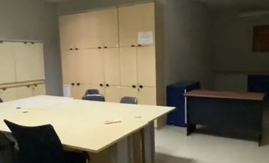 JUAL CEPAT GEDUNG SHOWROOM  BENGKEL MOBIL  BODY REPAIR 3 setengah LANTAI