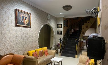 Rumah dua lantai taman harapan Baru pup harapan indah Bekasi Jakarta