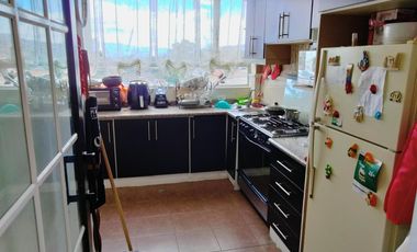 Venta departamento 3 dormitorios cerca del Colegio Americano AH