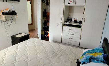 Venta departamento 3 dormitorios cerca del Colegio Americano AH