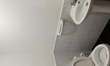 Venta Edificio 3 pisos con 5 departamentos en Urabá: ideal para inversión o renta. AH