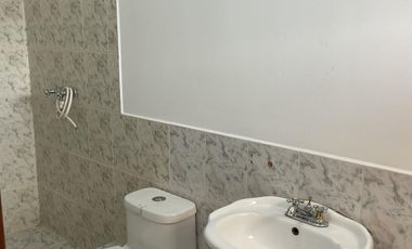 Venta Edificio 3 pisos con 5 departamentos en Urabá: ideal para inversión o renta. AH