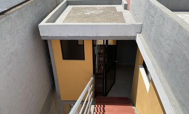 Venta Edificio 3 pisos con 5 departamentos en Urabá: ideal para inversión o renta. AH