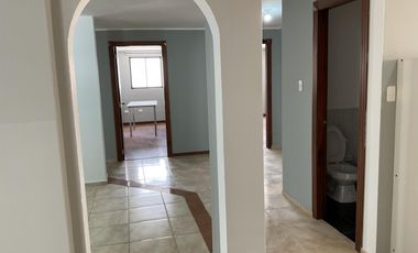 Venta Edificio 3 pisos con 5 departamentos en Urabá: ideal para inversión o renta. AH