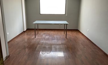 Venta Edificio 3 pisos con 5 departamentos en Urabá: ideal para inversión o renta. AH