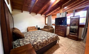 CASA EN VENTA EN FRACCIONAMIENTO TALO CERRO GORDO