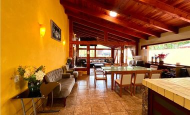 CASA EN VENTA EN FRACCIONAMIENTO TALO CERRO GORDO