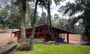 CASA EN VENTA EN FRACCIONAMIENTO TALO CERRO GORDO