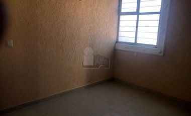 Renta de casa en Toluca, casa  ubicada en la colonia  Nueva Oxtotitlan