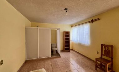 Propiedad de 11 cuartos en Venta en Lomas de San Juan,SJR | Ideal para inversión