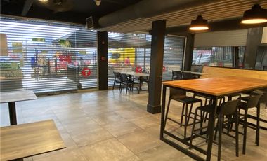 SE VENDE EXCELENTE LOCAL COMERCIAL DE 2 NIVELES
