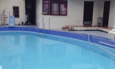 RUMAH MEWAH & LUAS DI MAKASSAR