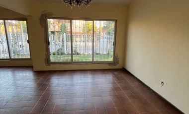 CASA EN RENTA DE UN SOLO NIVEL COLONIA XAMAIPAK