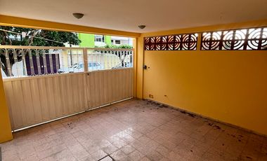 CASA EN RENTA DE UN SOLO NIVEL COLONIA XAMAIPAK