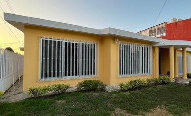 CASA EN RENTA DE UN SOLO NIVEL COLONIA XAMAIPAK