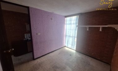 Venta de Casa en Ecatepec, Unidad Habitacional San Carlos