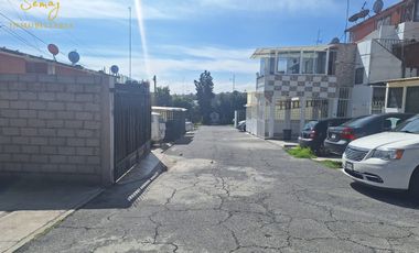 Venta de Casa en Ecatepec, Unidad Habitacional San Carlos