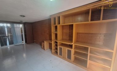 Venta de Casa en Ecatepec, Unidad Habitacional San Carlos
