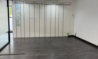 *Oficina en RENTA sobre Boulevard García de León en Morelia.