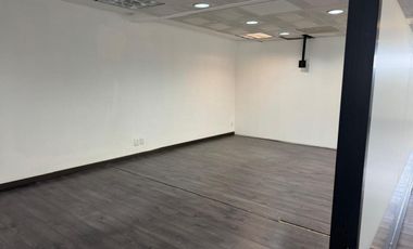 *Oficina en RENTA sobre Boulevard García de León en Morelia.