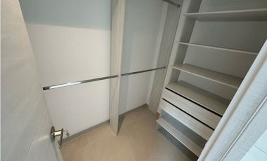 APARTAMENTO DE LUJO EN RIOMAR EN VENTA