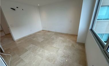 APARTAMENTO DE LUJO EN RIOMAR EN VENTA