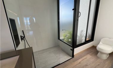 Venta Casa Sajonia PARA ESTRENAR Rionegro 328 Mts2