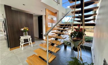 Venta Finca Pantanillo El Retiro 300 m2 construidos y 5.000 m2 de lote