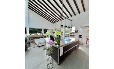 Venta Finca Pantanillo El Retiro 300 m2 construidos y 5.000 m2 de lote